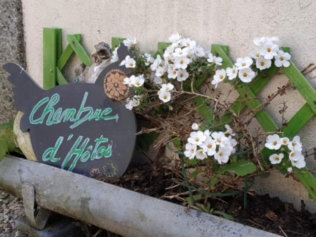 La Maison Des Fleurs Scrignac Exterior photo